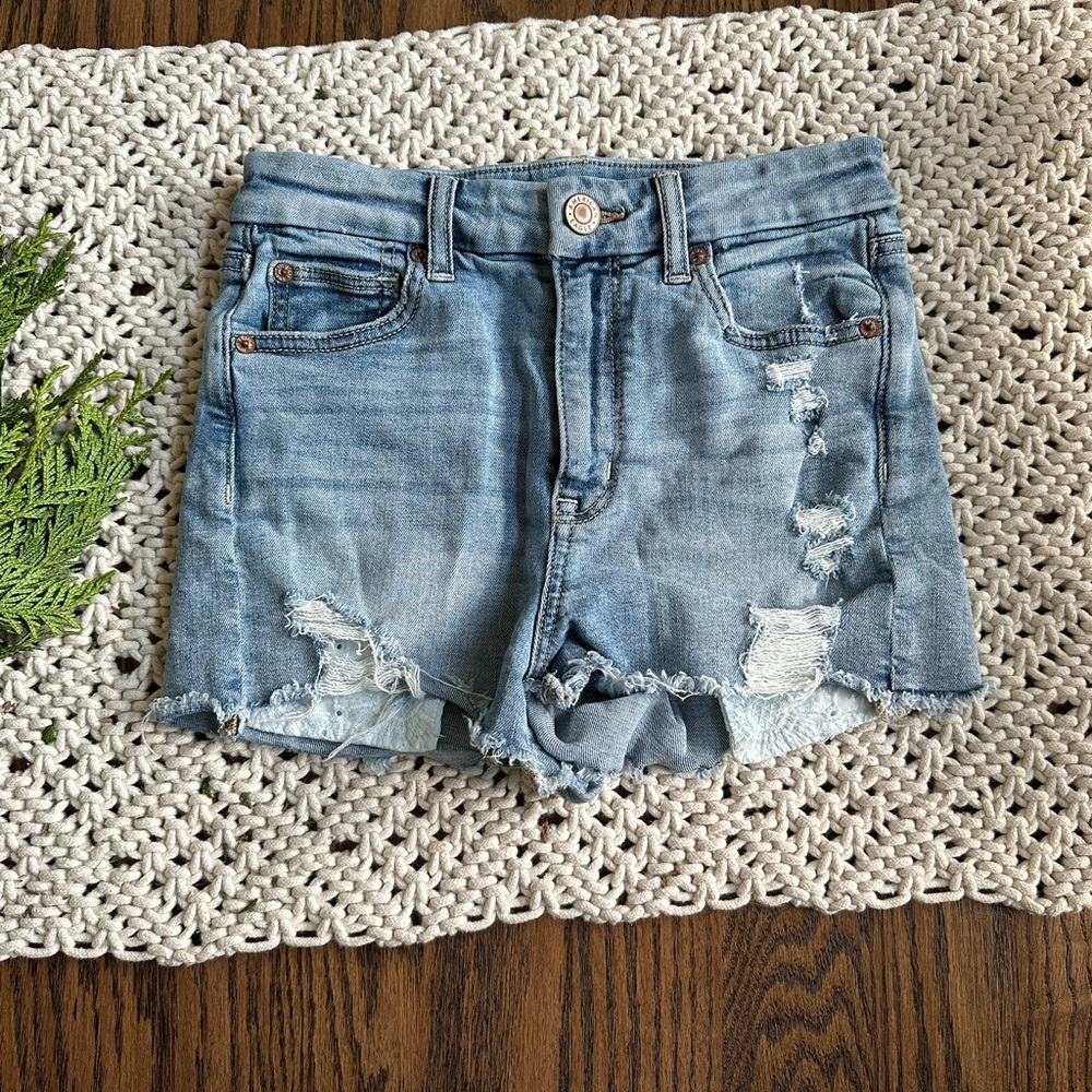 American Eagle Curvy High Rise Shortie